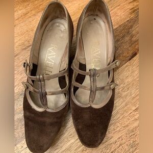 Vintage Ravello from Florsheim collection brown suede heel 6 1/2
